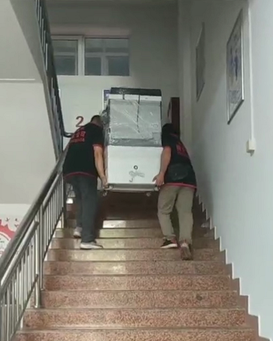 ���˱��չ�