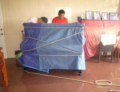 ���ٰ���