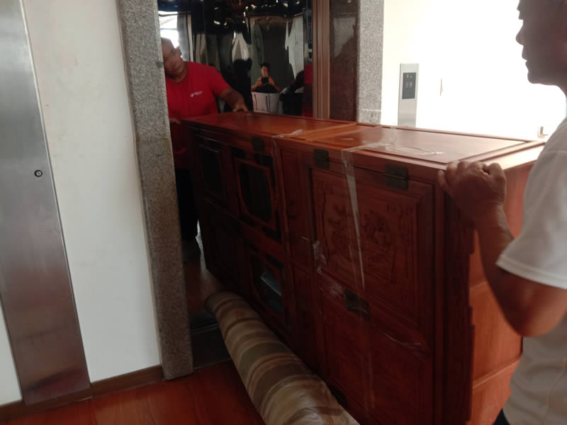 ���ٰ���