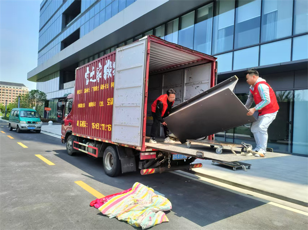 ���ݰ�ҹ�˾