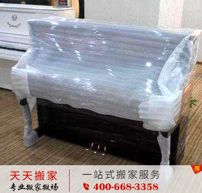 ���˸���