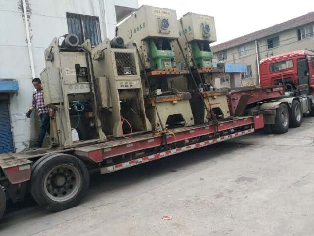 ��е����