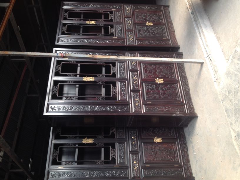 ��ľ����