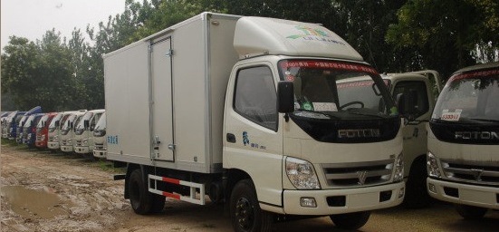 ��;����