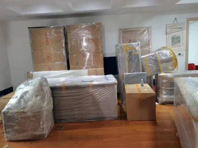 �Ϻ����ڰ᳡�ֳ�