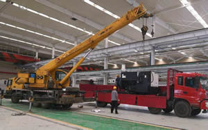 �人������Ǩ